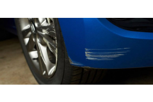 Des rayures sur la peinture d'une voiture? Découvrez comment éliminer les rayures sur la peinture automobile!