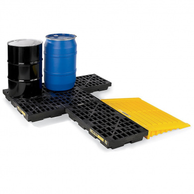 JUSTRITE EcoPolyBlend polyethylene Spill Control Pallet with drain (low model)