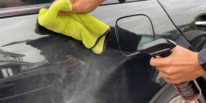 Lavar auto sin champú